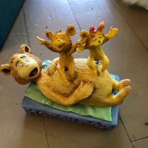 Dr. Seuss Hallmark collection Hop on Pop Figurine